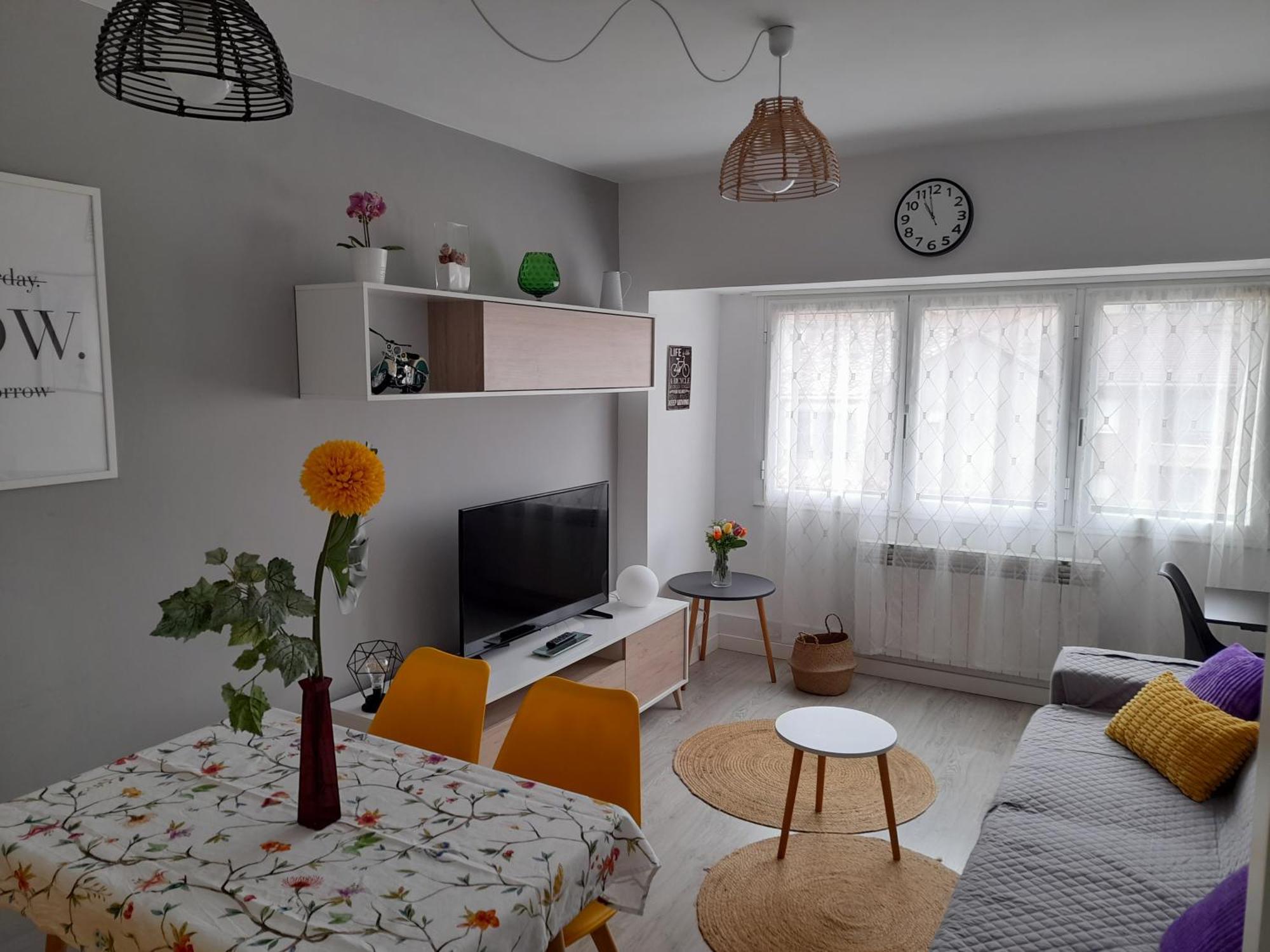 Apartamento Haro Confort Centrico Ascensor Wifi Terraza المظهر الخارجي الصورة